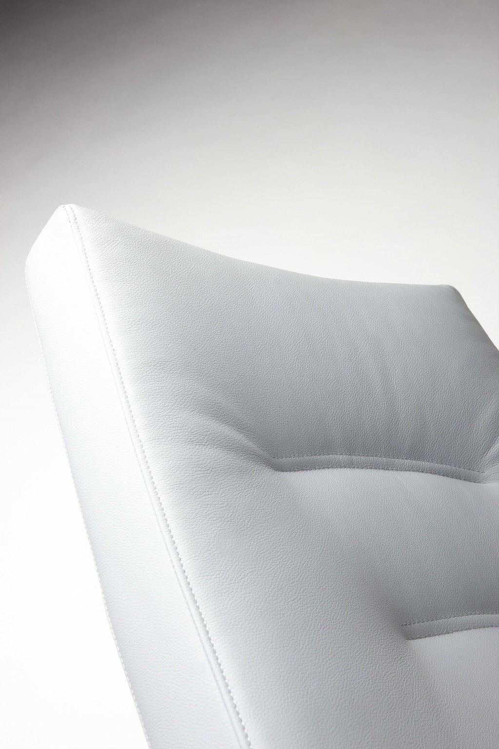 Lux Italy Youster Shaffer Executive Chair