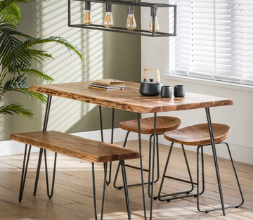 ZI Dining room couch edge 100