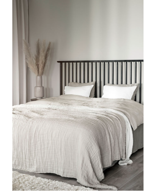 RO RIGGINS HEADBOARD BLACK