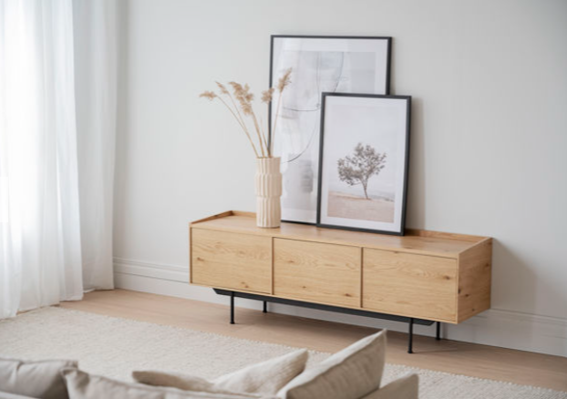 RO BREWERTON TV UNIT OAK/BLACK