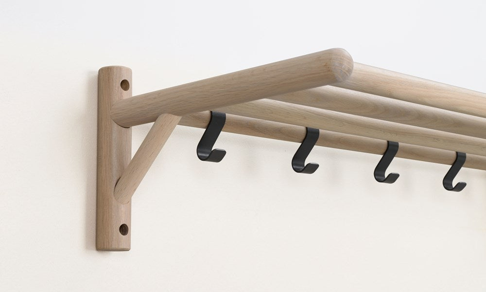 RO MILFORD HAT RACK WHITEWASH/BLACK