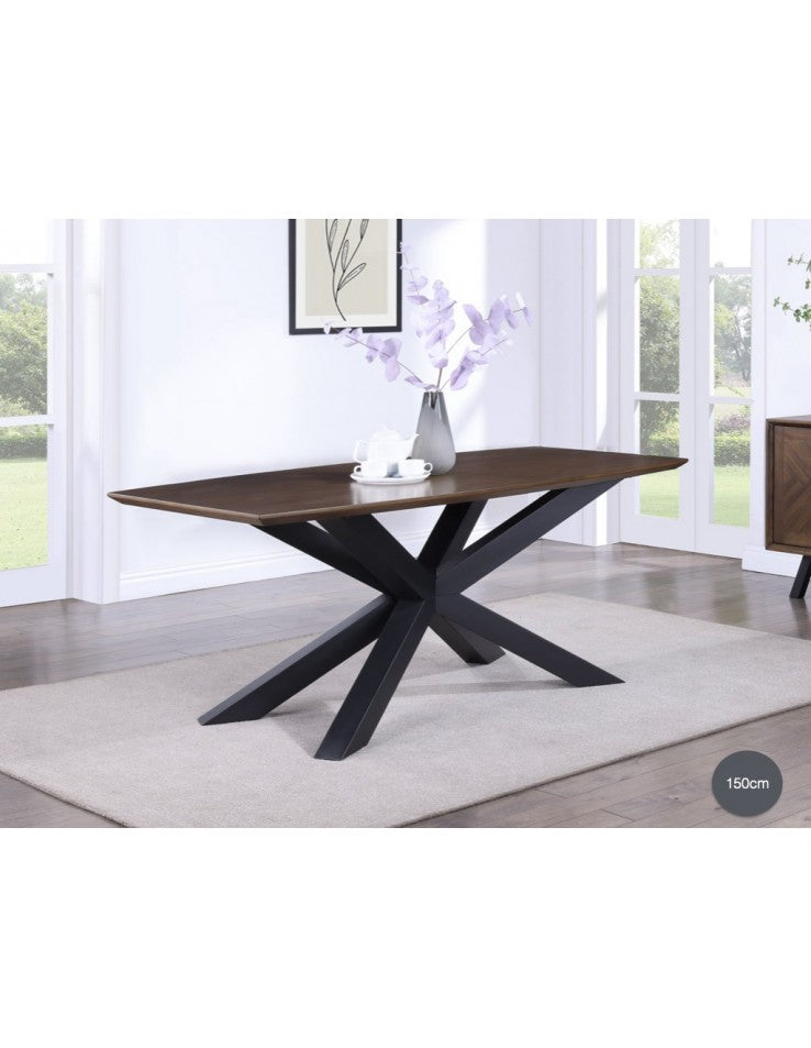 AM Nevada 150cm Dining Table