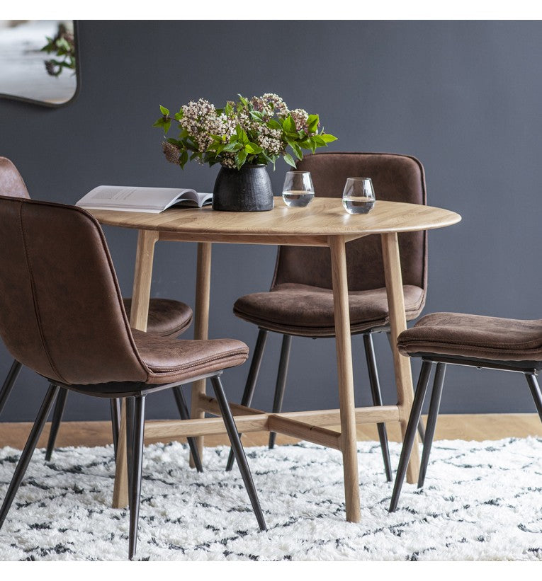 GA Madrid Round Dining Table Oak