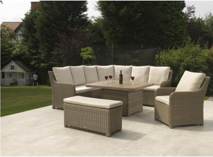 DE Atnalta Outdoor Set with Lavastone Table + Cushion