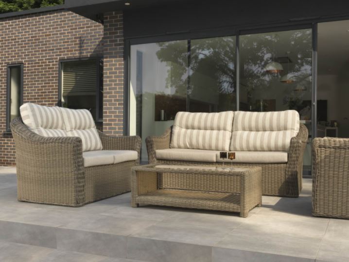 DE Atokad Outdoor Set 1 + Cushion