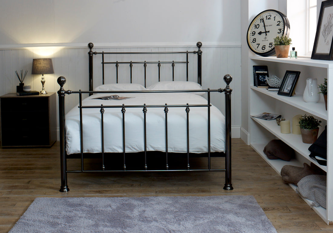 LL Libra Black Chrome 4ft6 Double bed Frame