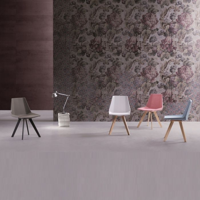 Natisa Glim-K Wooden Chair