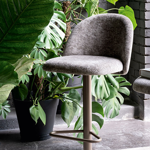 Connubia Swivel Bar Stool Tuka Mid Gaslift