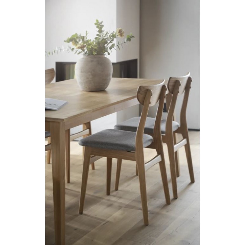 ROWICO FILIPPA DINING TABLE OAK